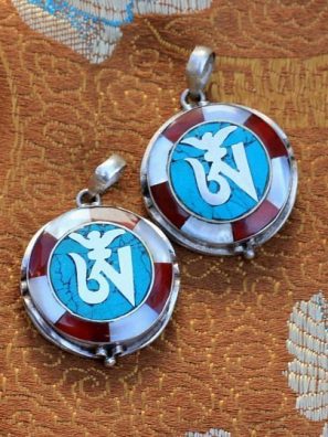 Tibetan Om Symbol Charms